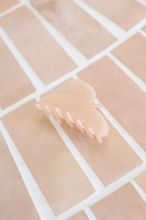 Hair|SABO Lychee Claw Clip