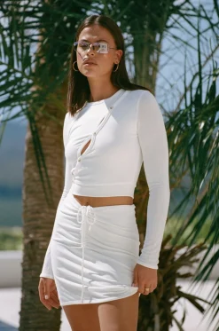 Sets|SABO Preah Keyhole Top